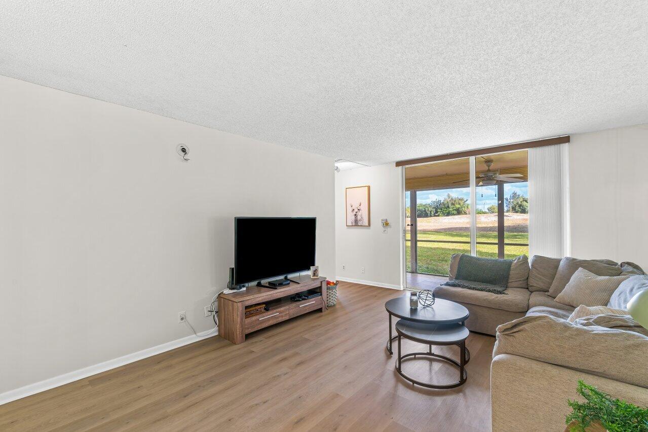 6000 NW 2nd Avenue 138