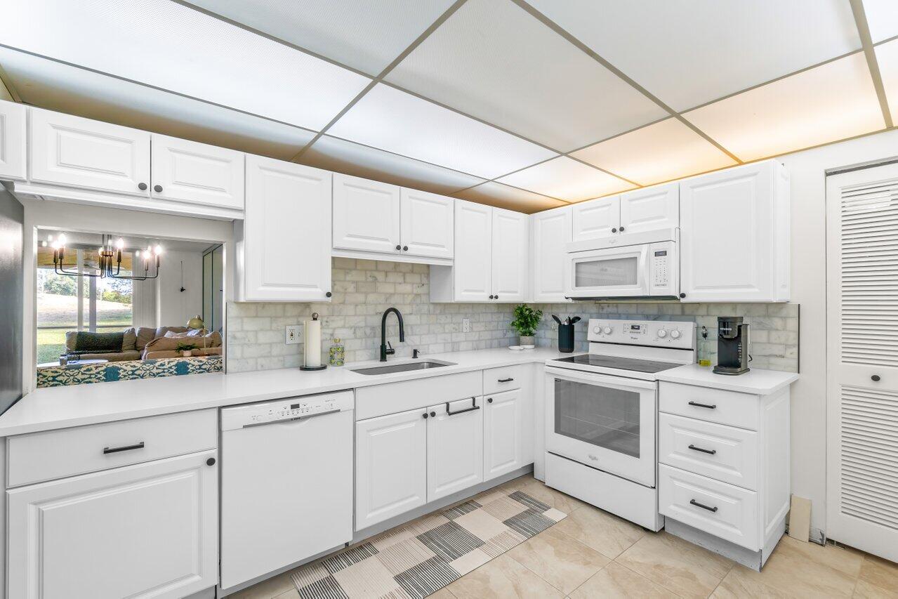 6000 NW 2nd Avenue 138