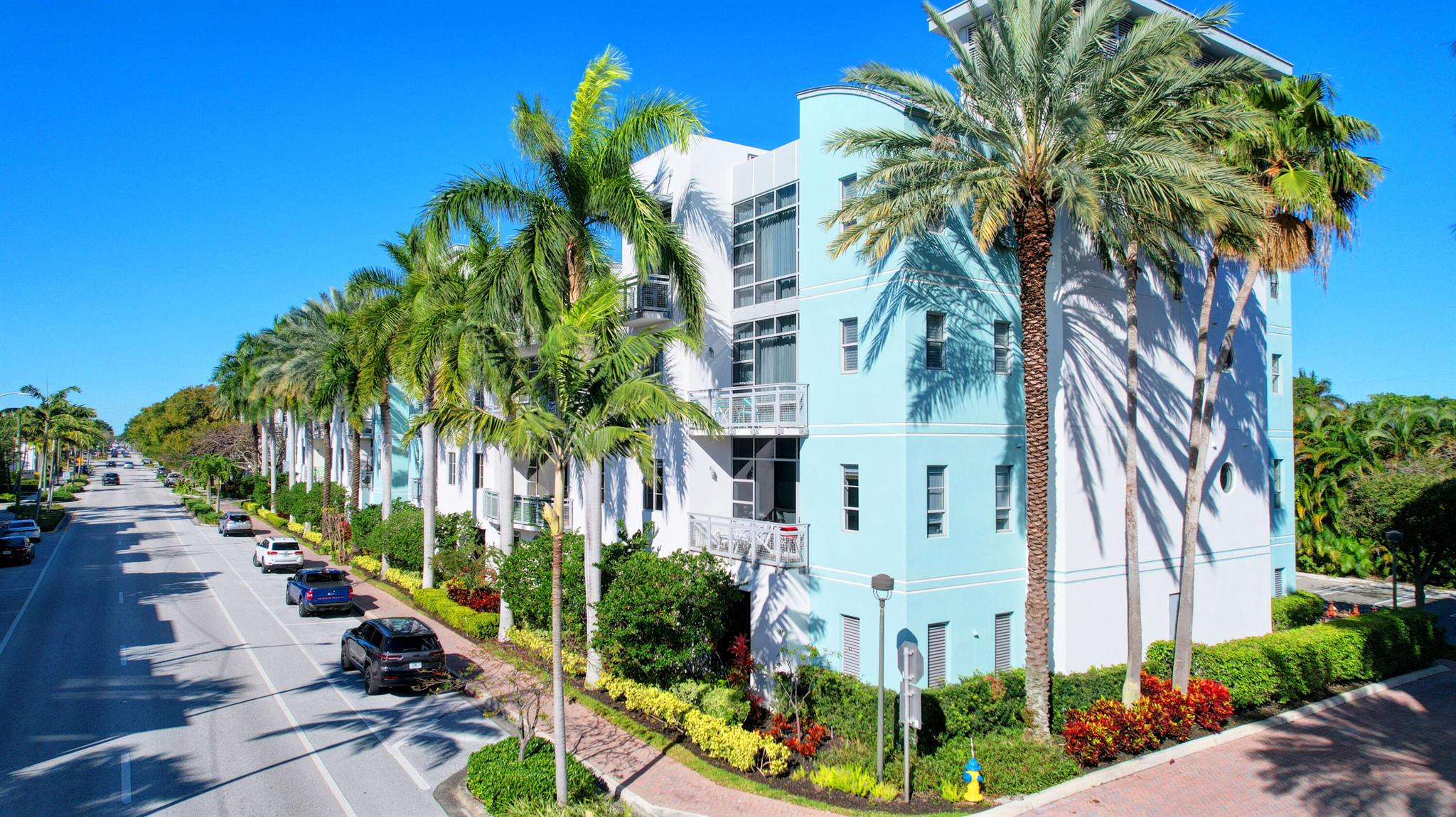 335 SE 6th Avenue 209