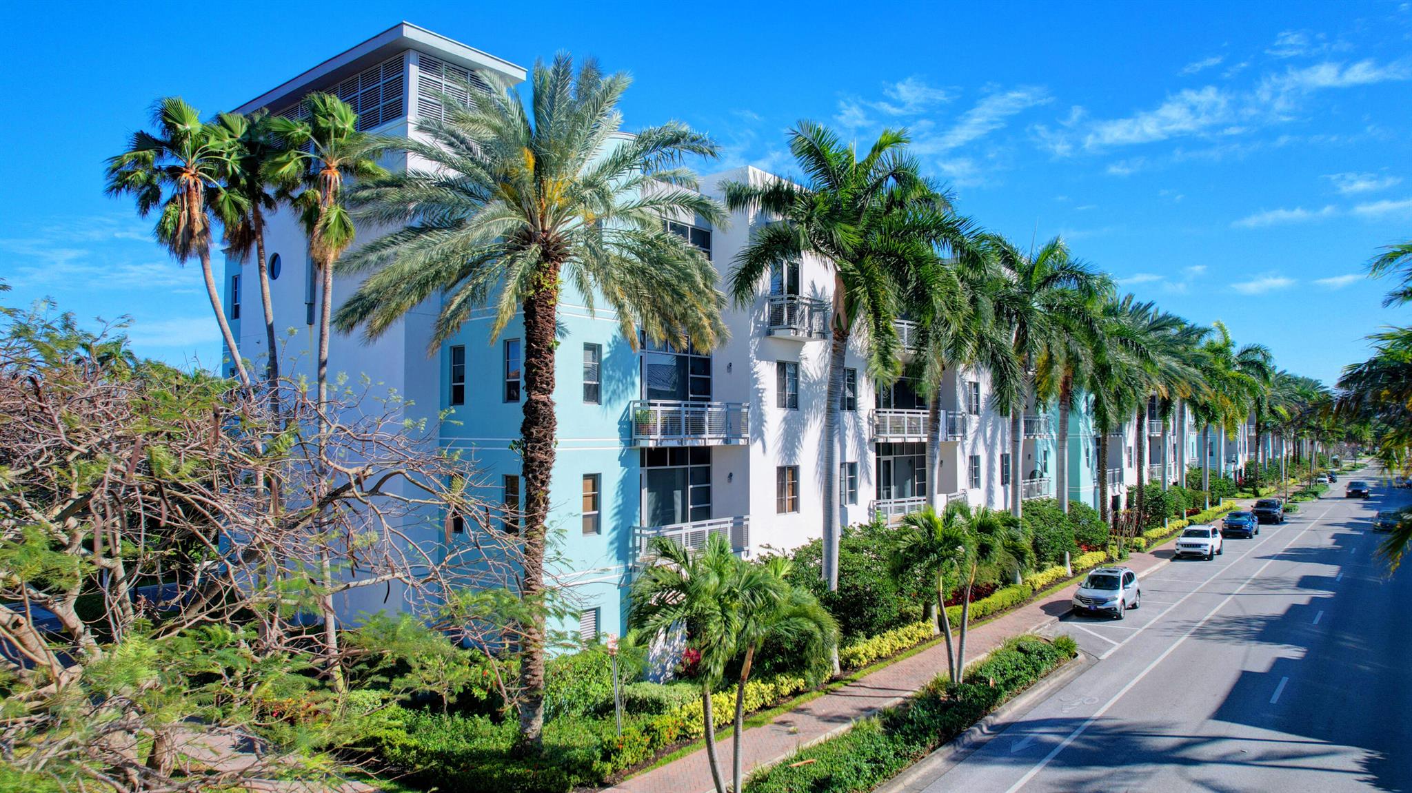 335 SE 6th Avenue 209