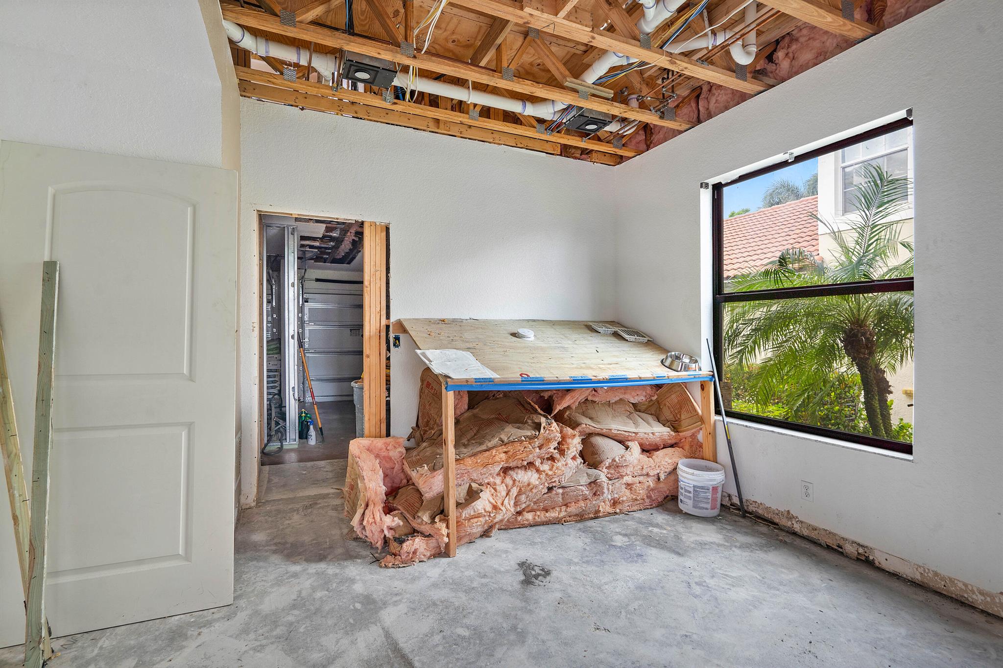 7379 Serrano Terrace