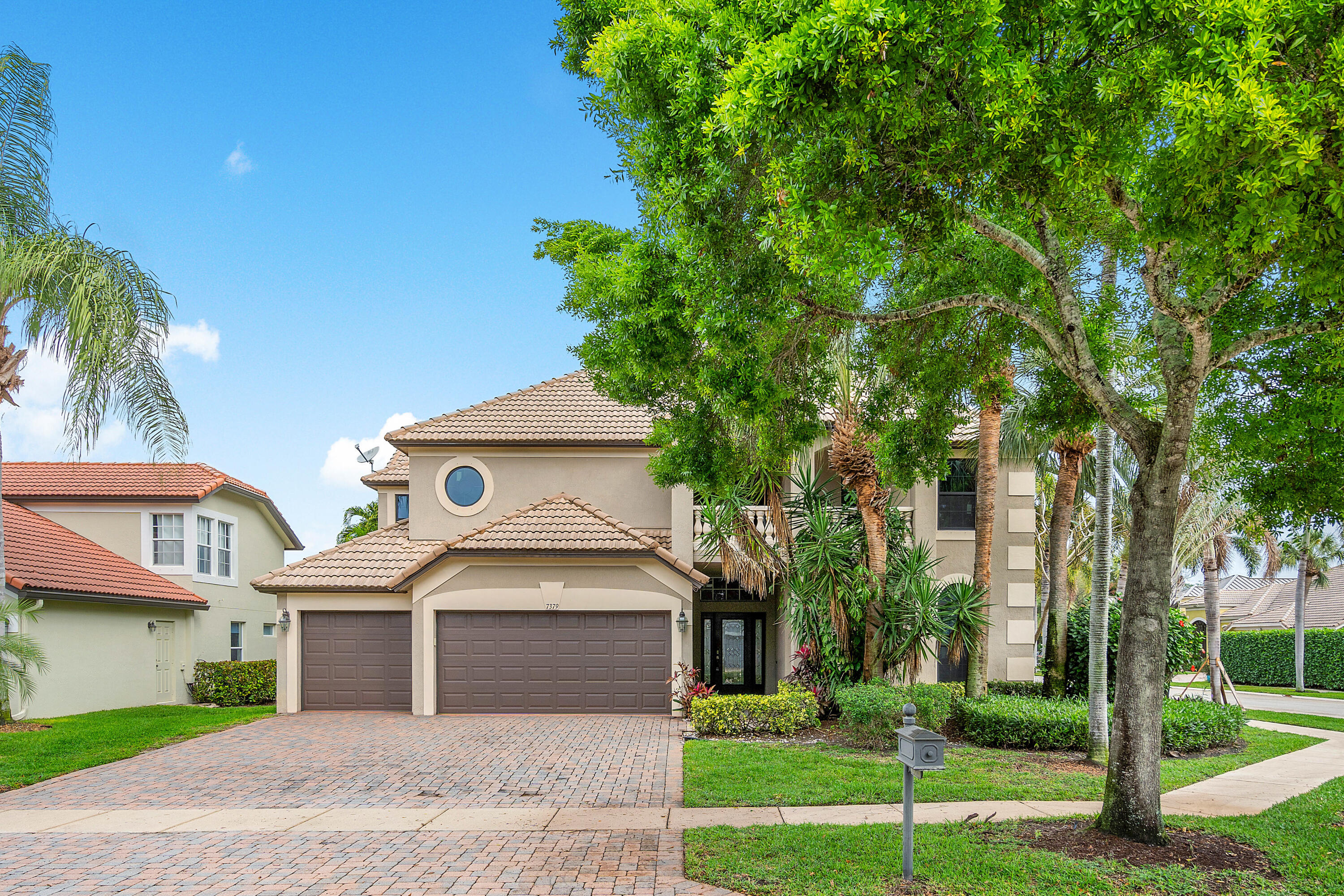 7379 Serrano Terrace