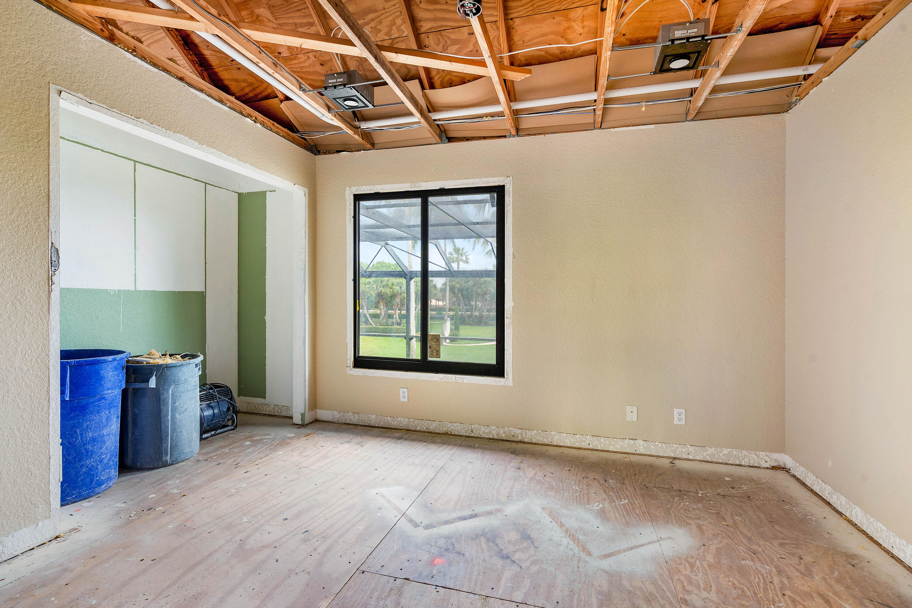 7379 Serrano Terrace