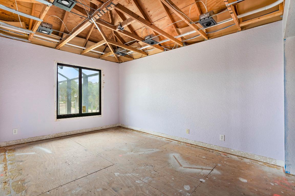 7379 Serrano Terrace