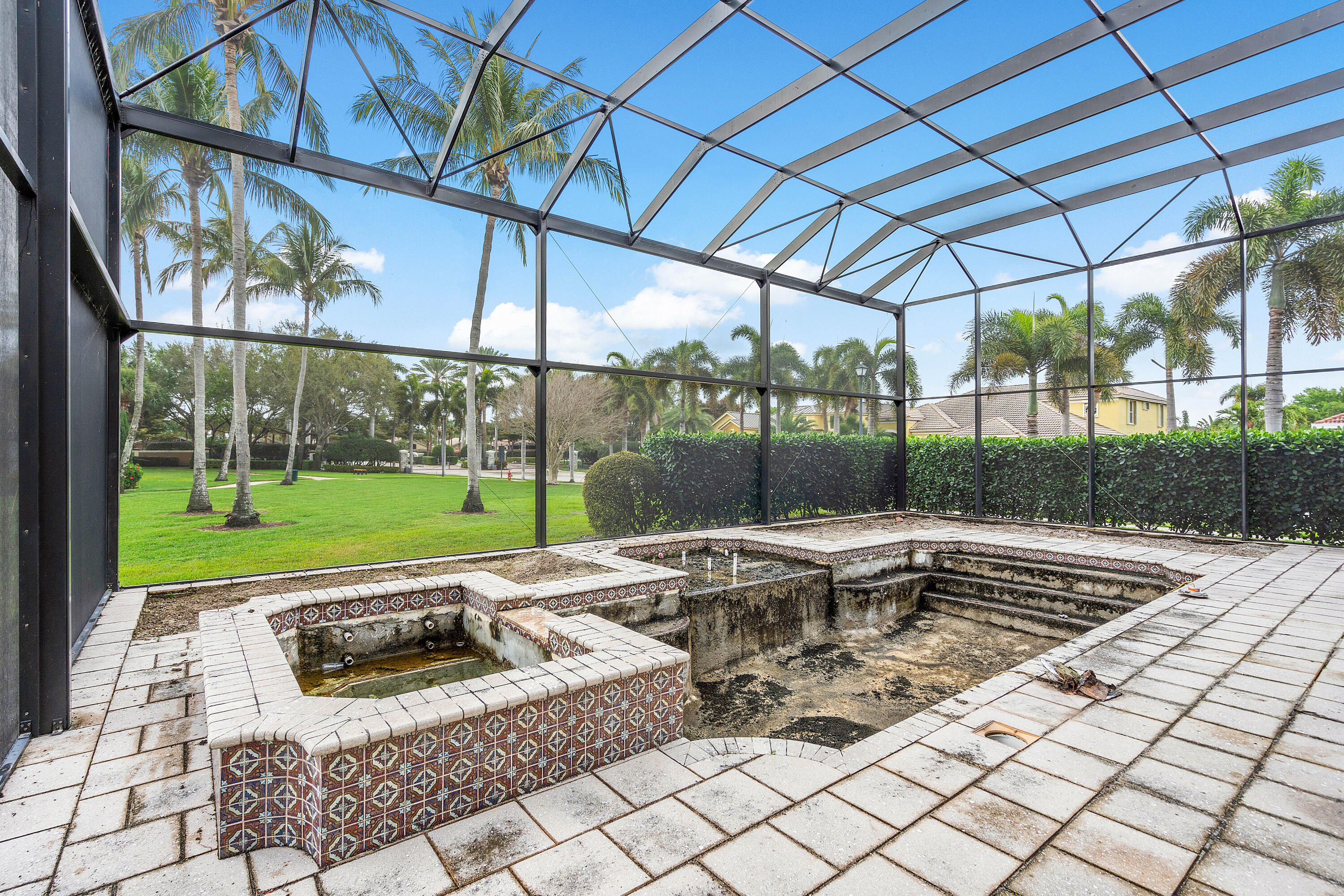 7379 Serrano Terrace