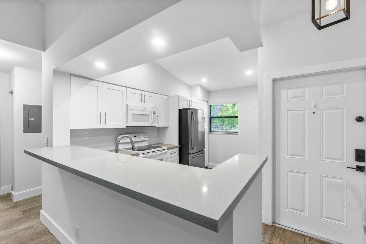 3149 Millwood Terrace M-219