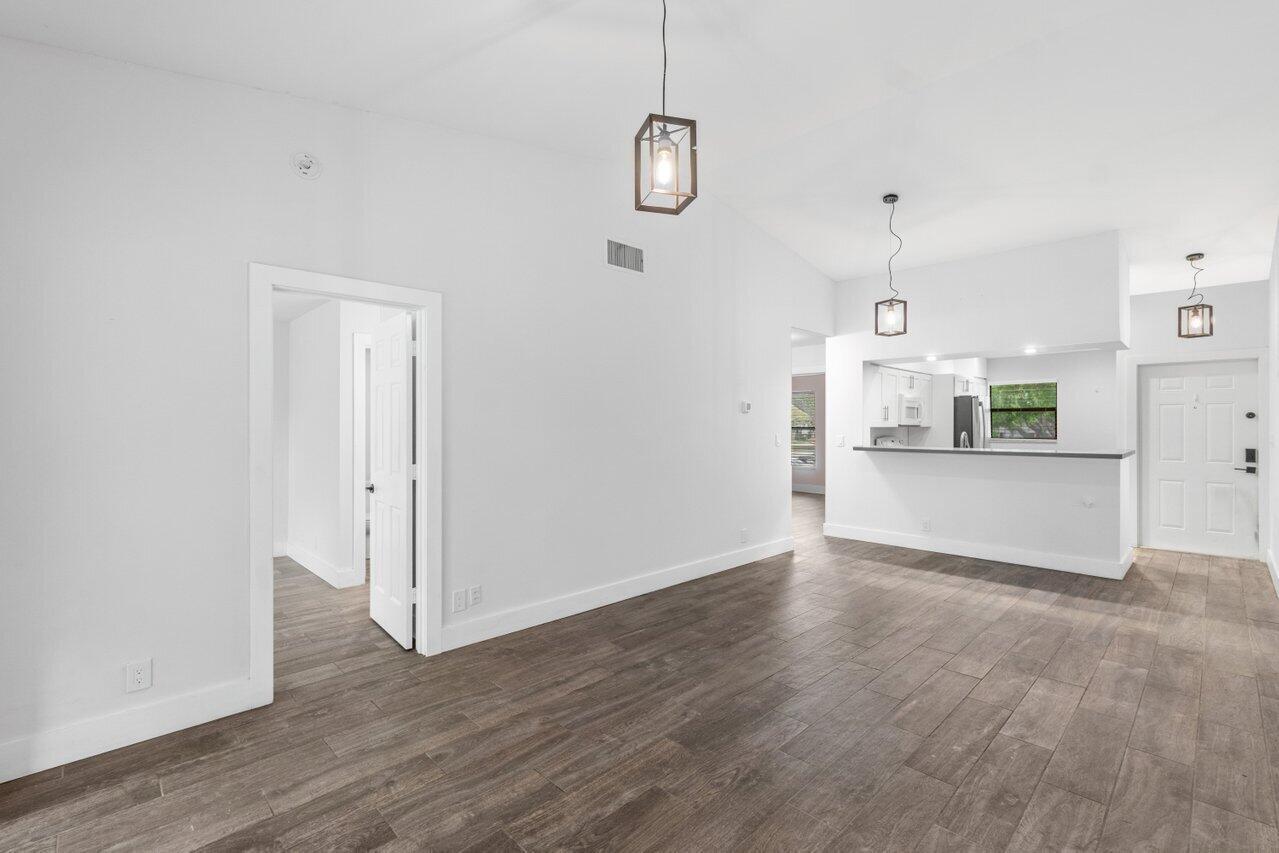 3149 Millwood Terrace M-219