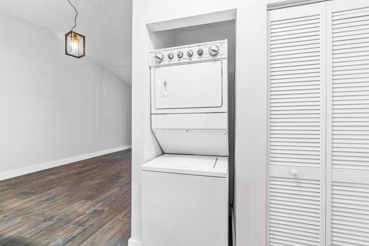 3149 Millwood Terrace M-219