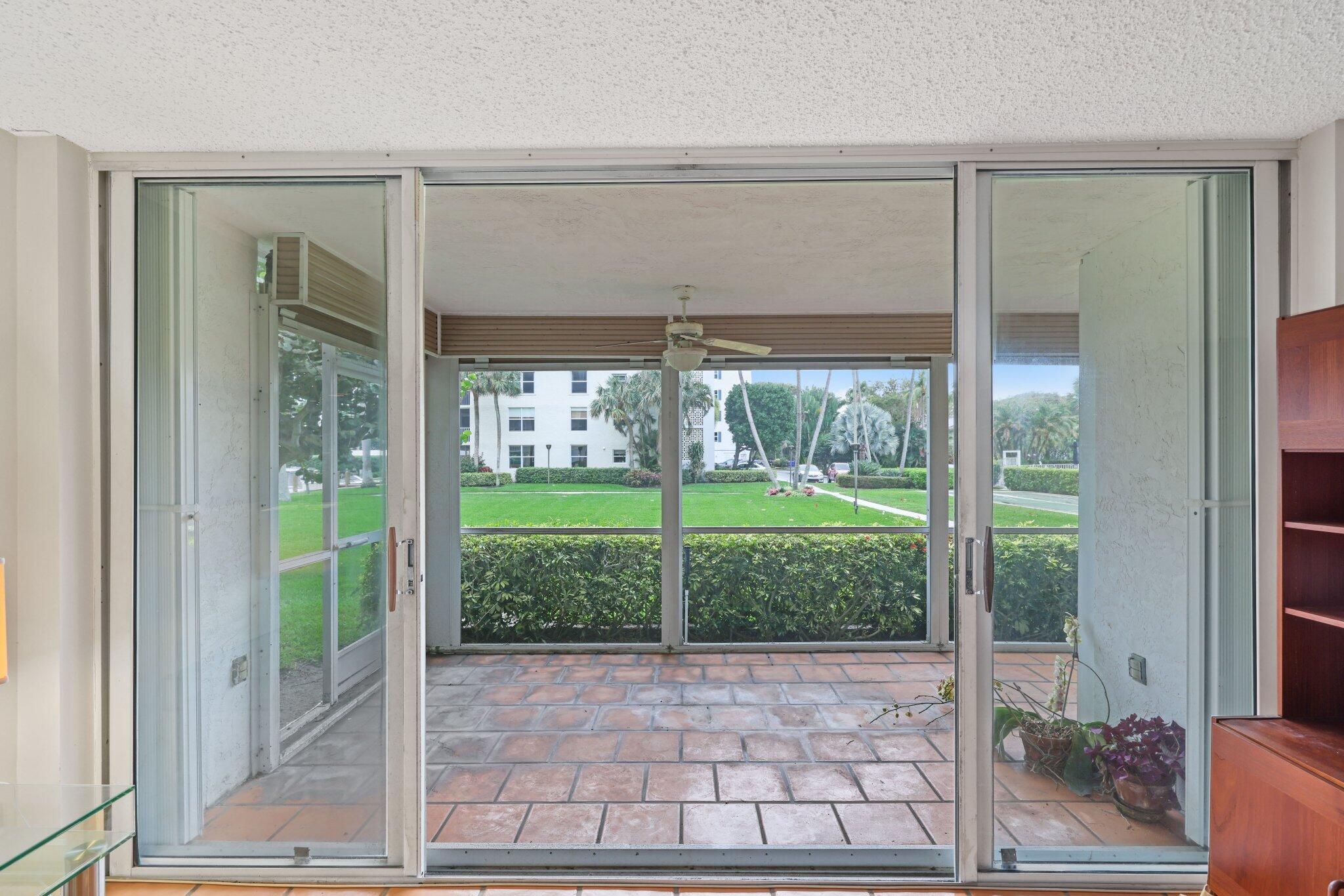 1 Harbourside Drive 4104