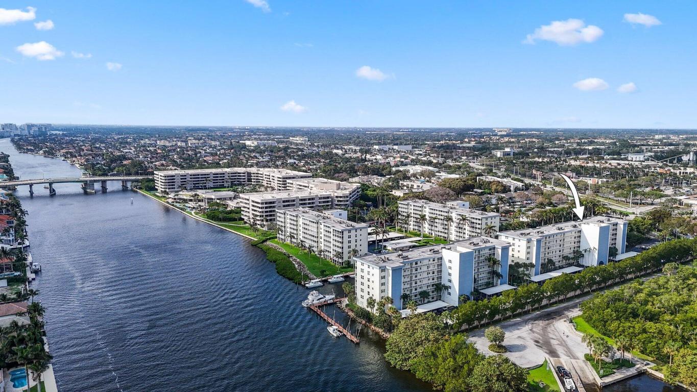 1 Harbourside Drive 4104