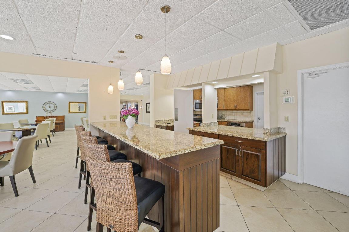 1 Harbourside Drive 4104