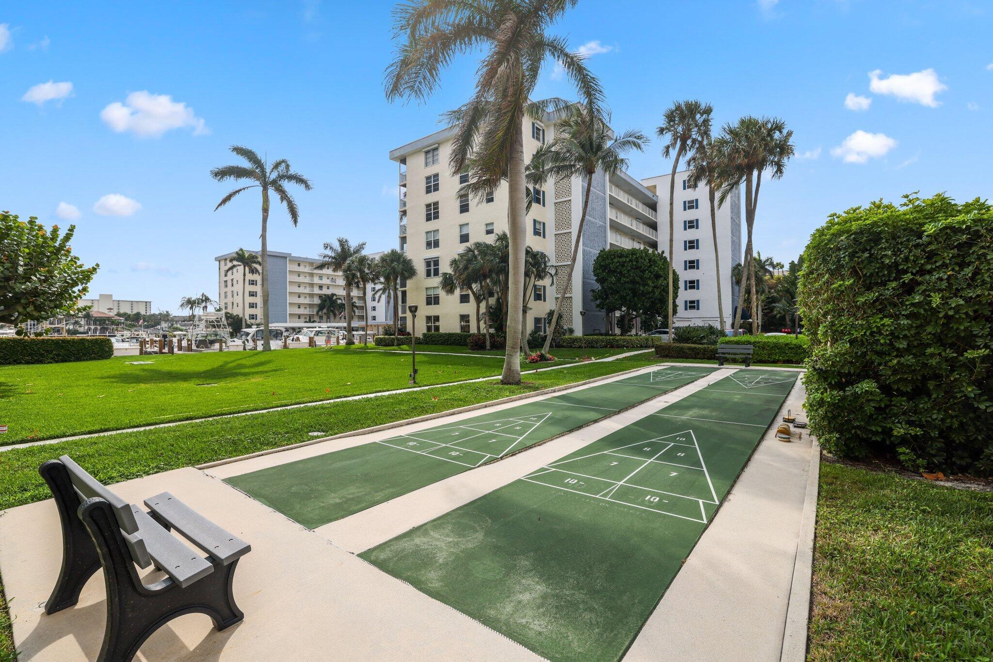 1 Harbourside Drive 4104