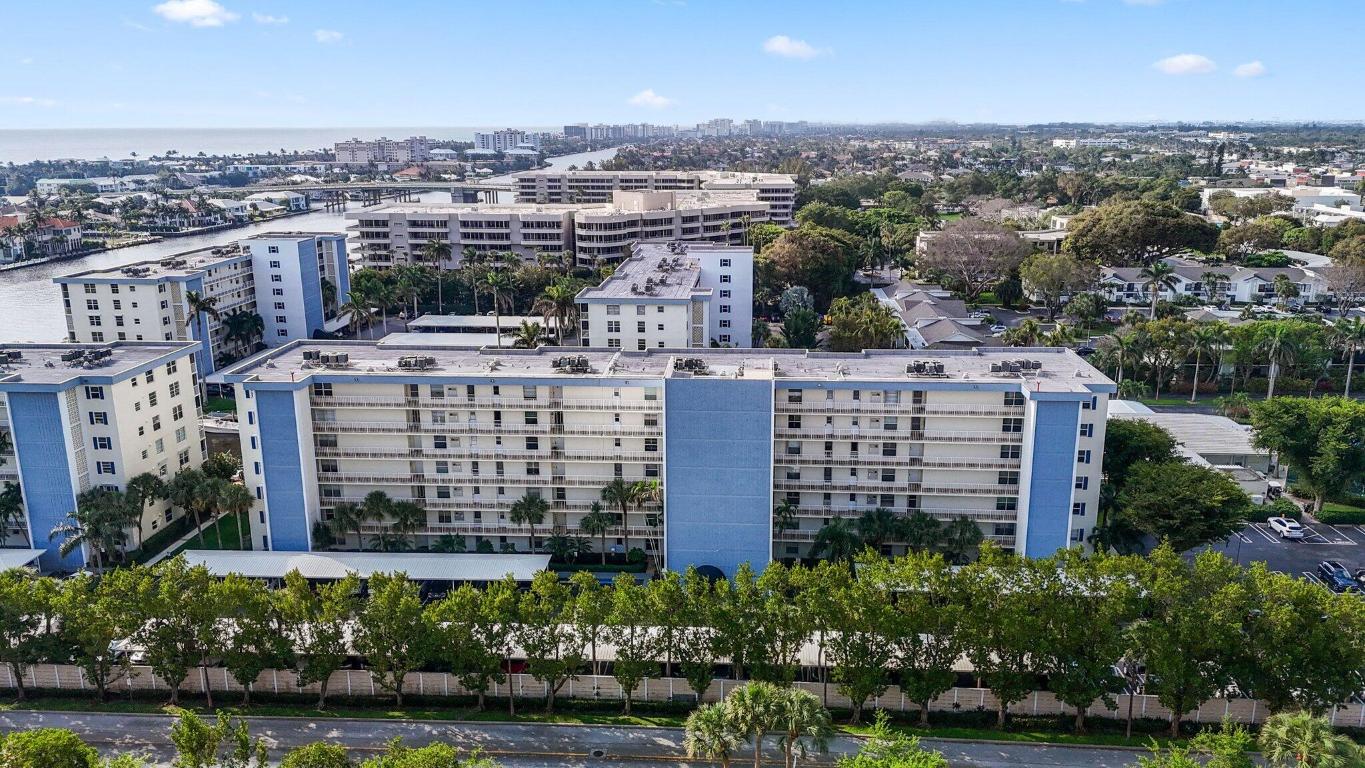 1 Harbourside Drive 4104