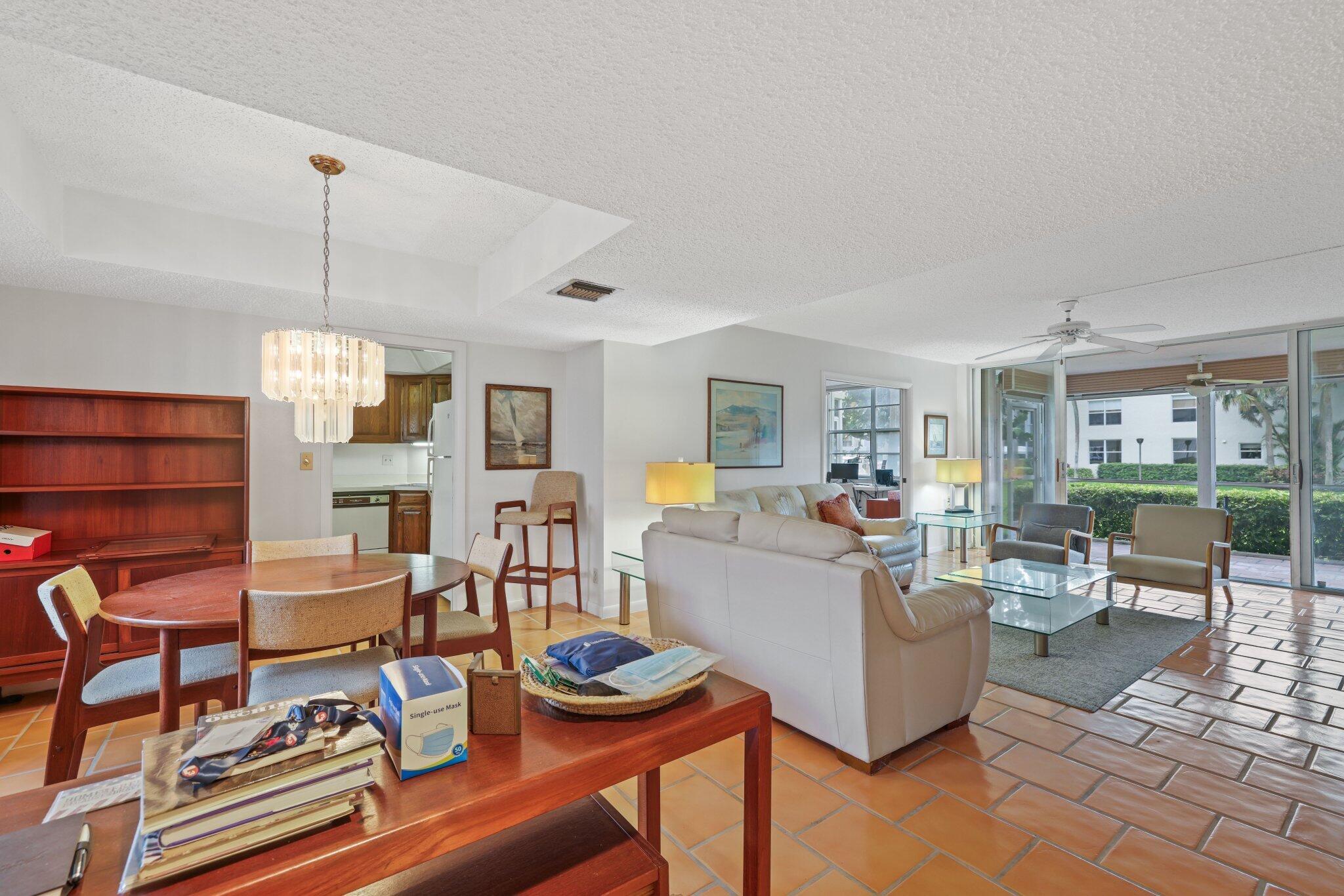 1 Harbourside Drive 4104