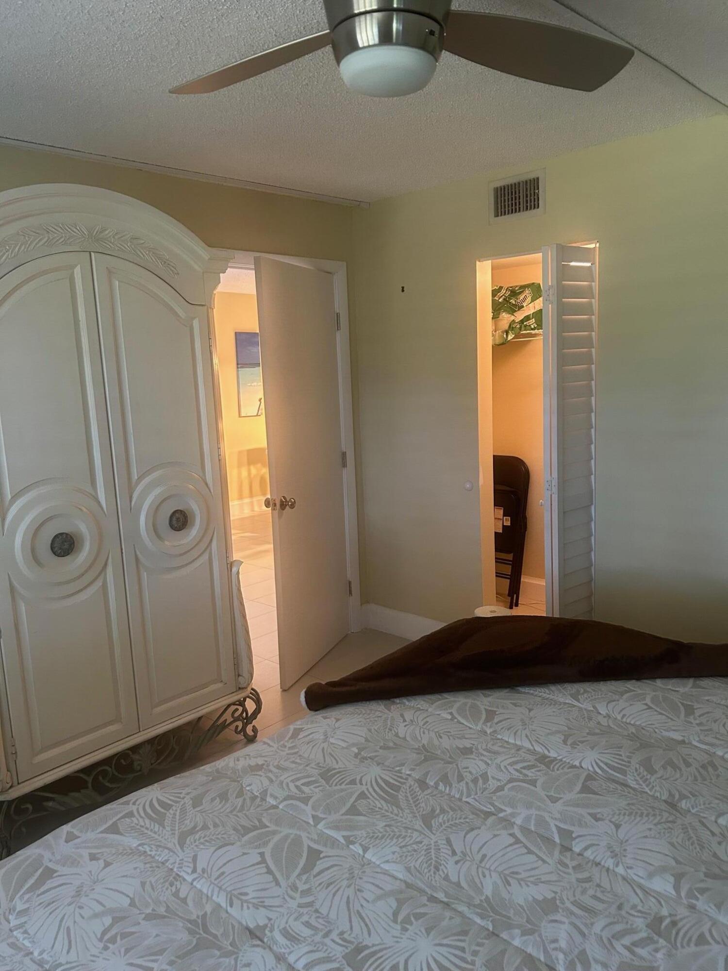 207 Tropic Isle Drive 1140