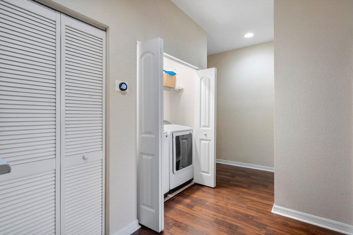 1115 Vermilion Drive