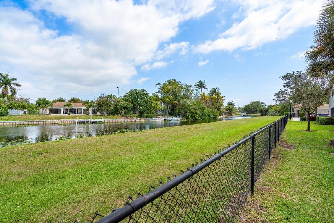 1115 Vermilion Drive