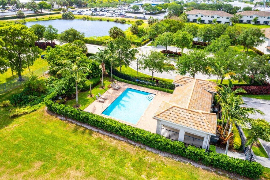 1115 Vermilion Drive