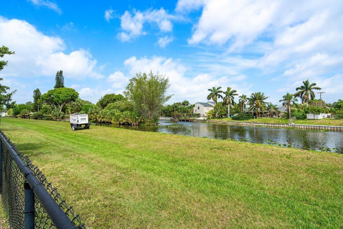 1115 Vermilion Drive