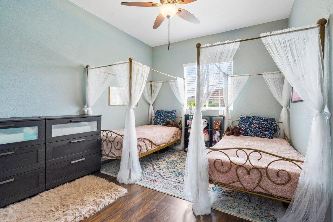 1115 Vermilion Drive