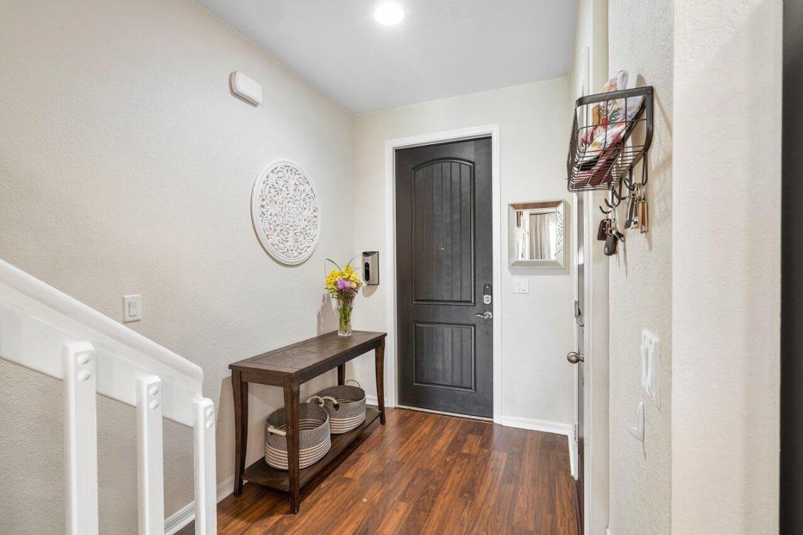 1115 Vermilion Drive