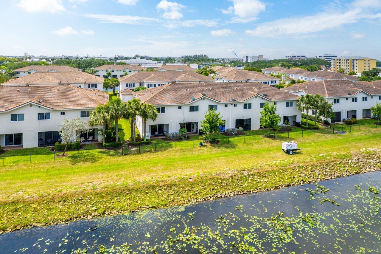 1115 Vermilion Drive