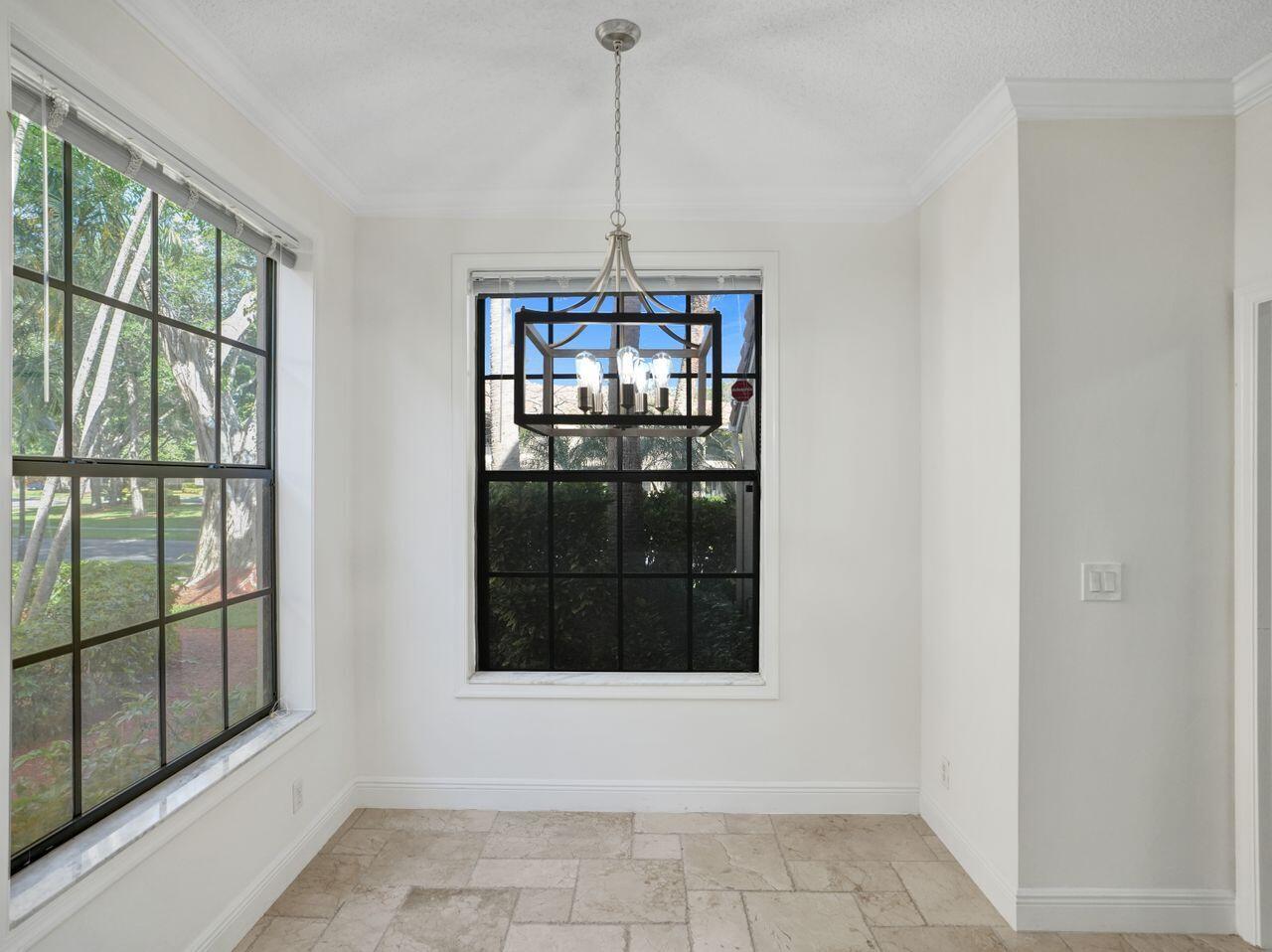 6752 Montego Bay Boulevard E