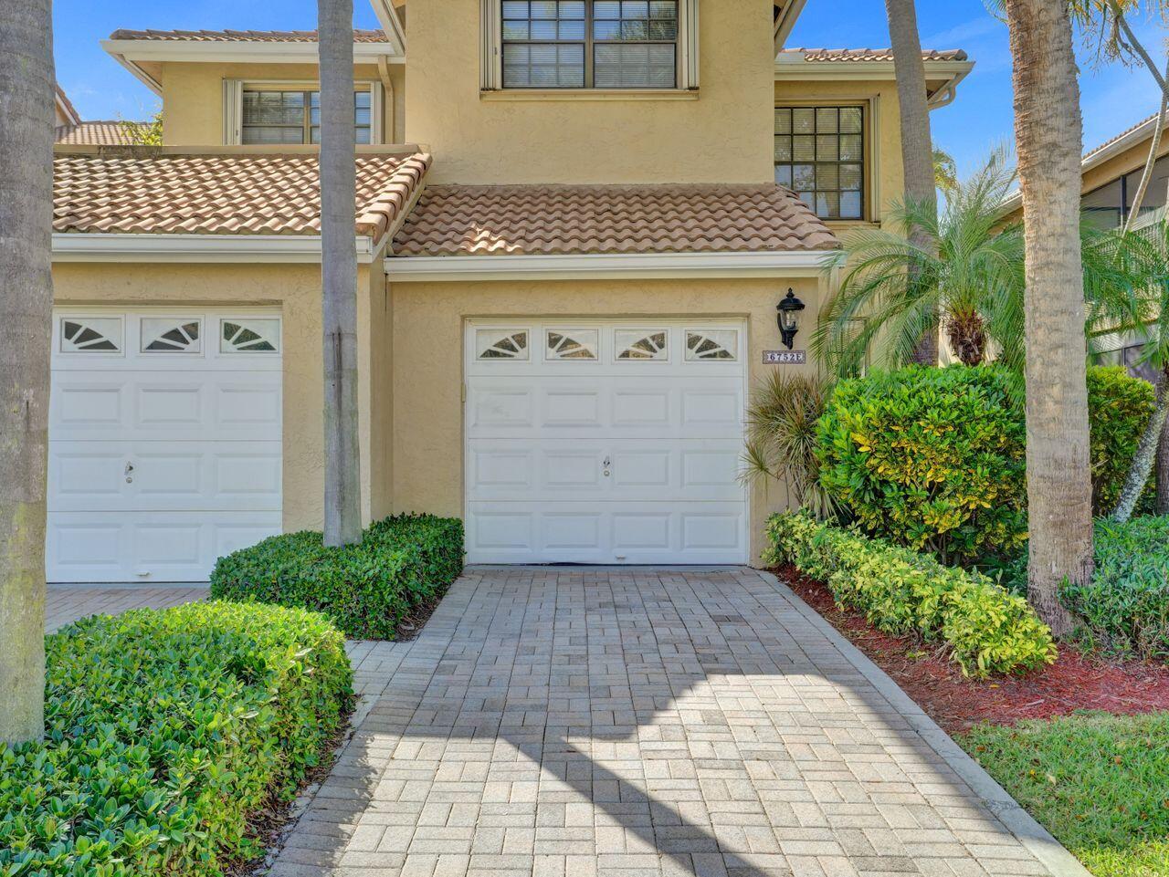 6752 Montego Bay Boulevard E