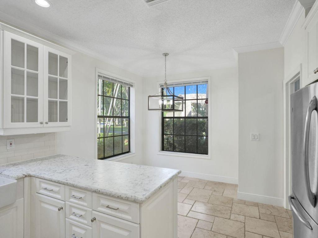 6752 Montego Bay Boulevard E