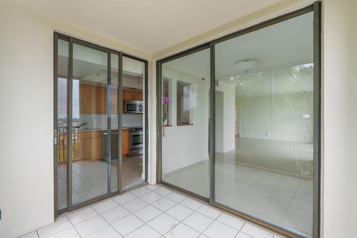 5951 Wellesley Park Drive 606