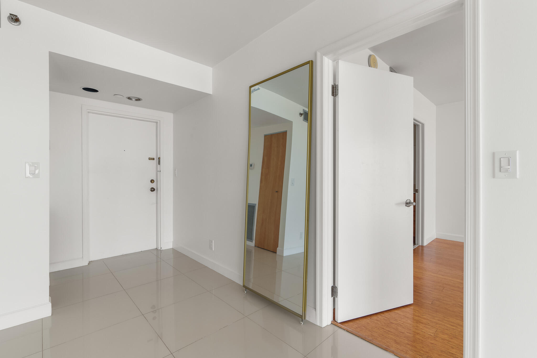 5951 Wellesley Park Drive 606