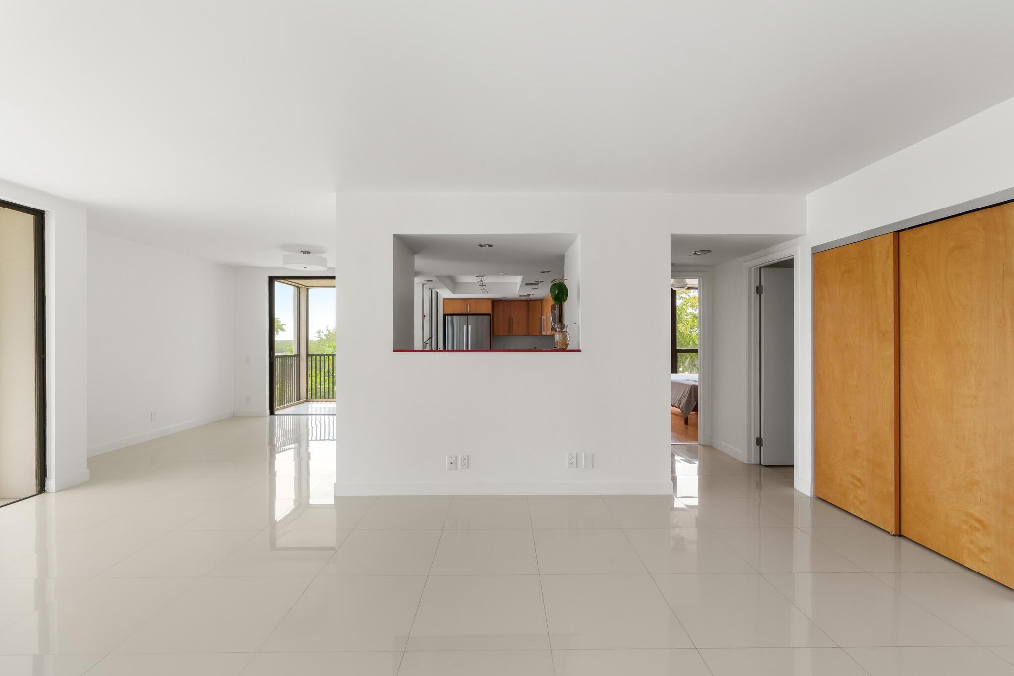 5951 Wellesley Park Drive 606