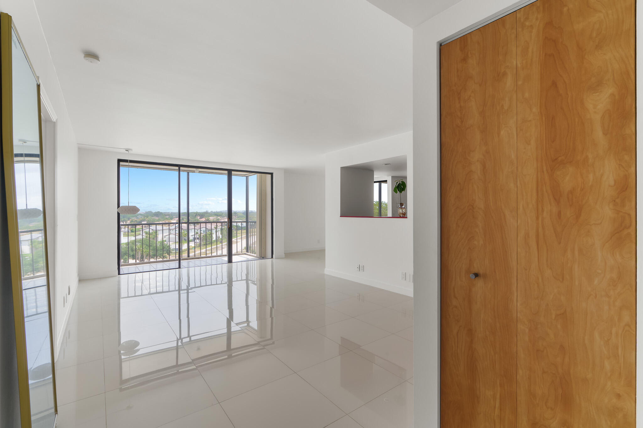 5951 Wellesley Park Drive 606