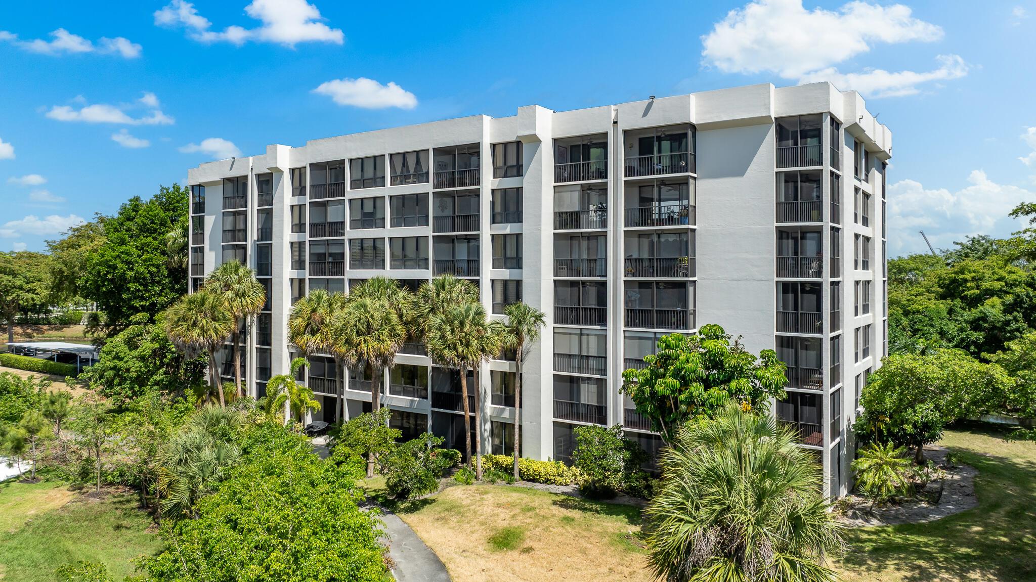 5951 Wellesley Park Drive 606