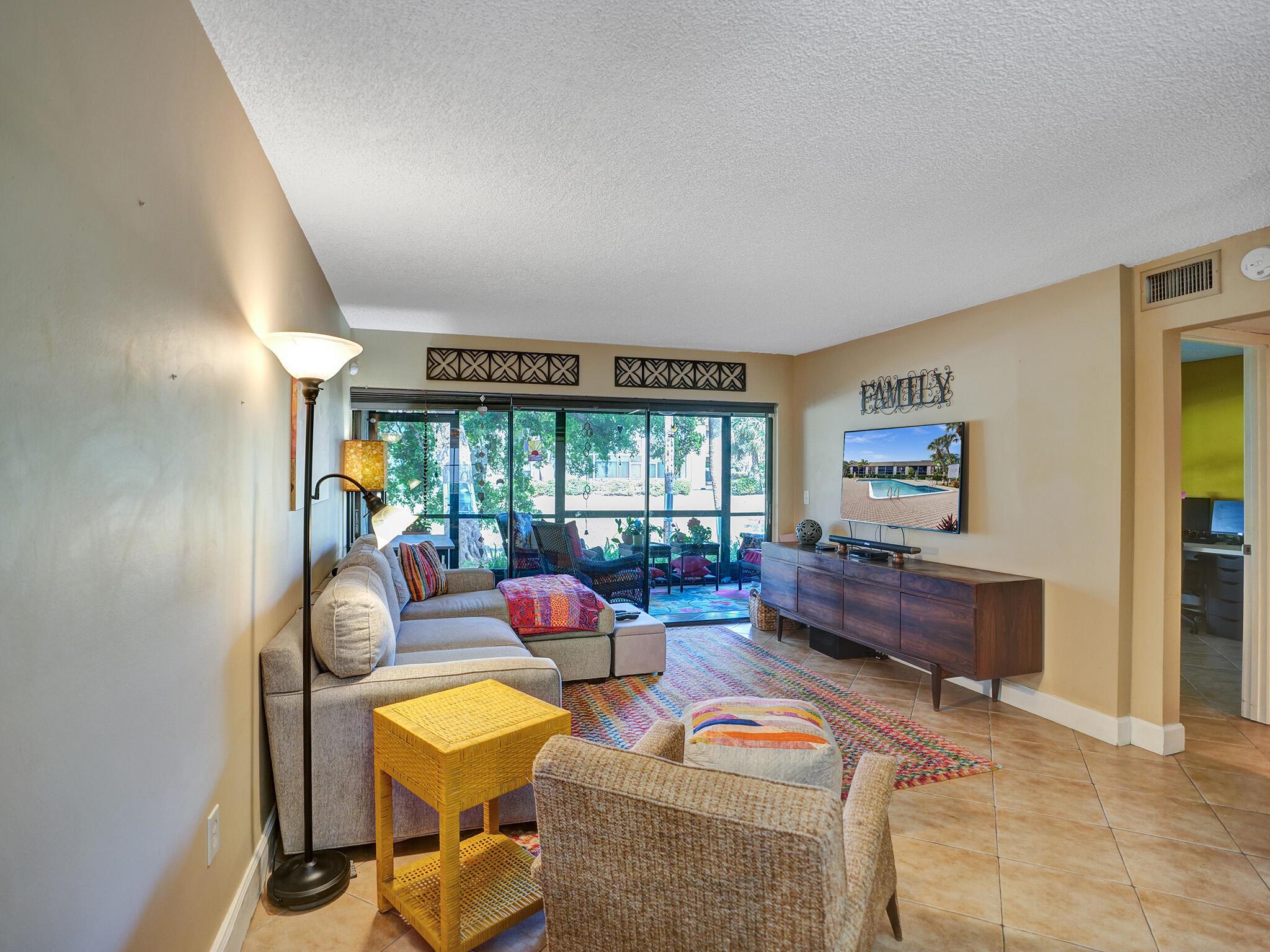 2201 SW 15th Street 251