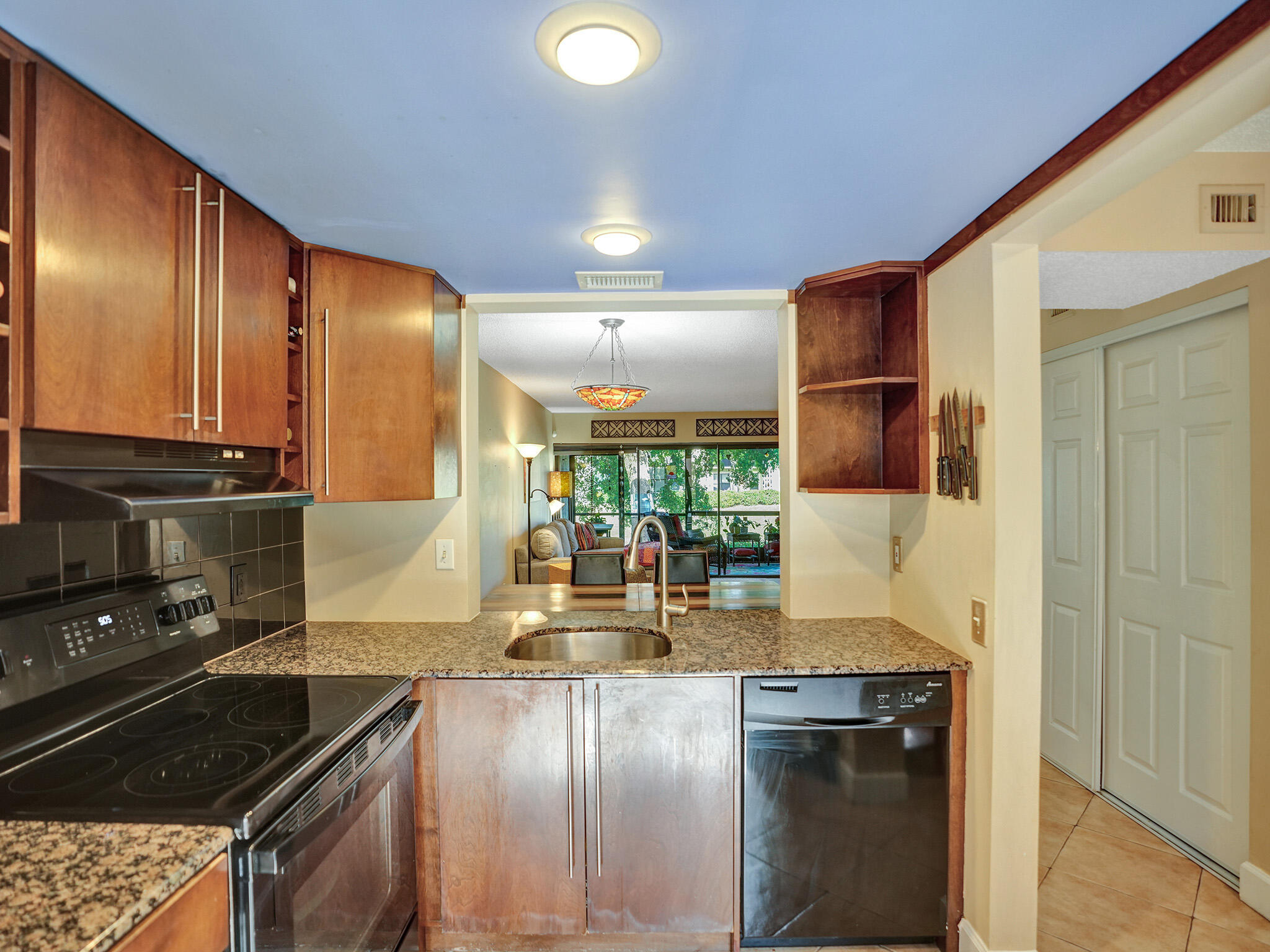 2201 SW 15th Street 251