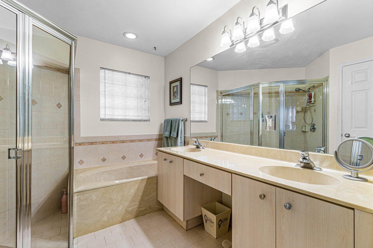 12950 Hampton Lakes Circle