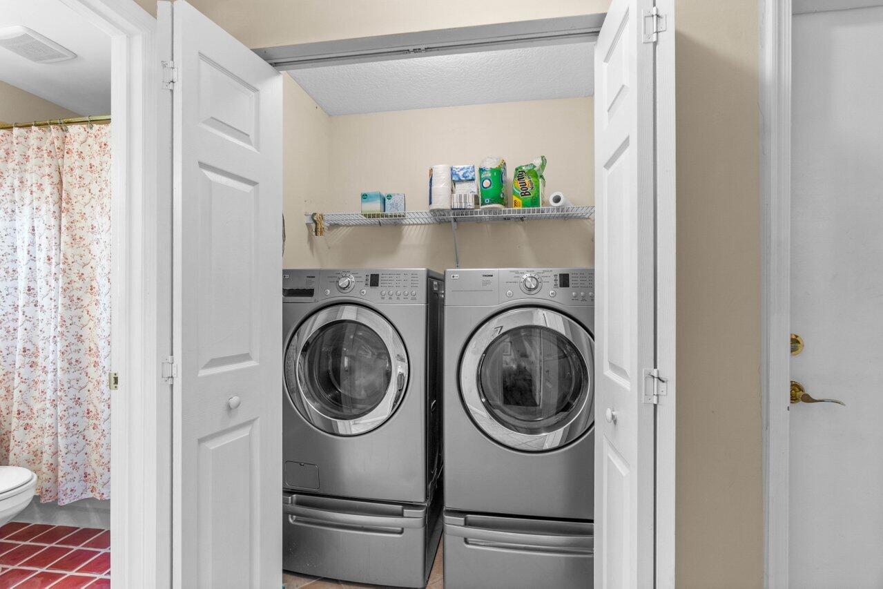 12950 Hampton Lakes Circle