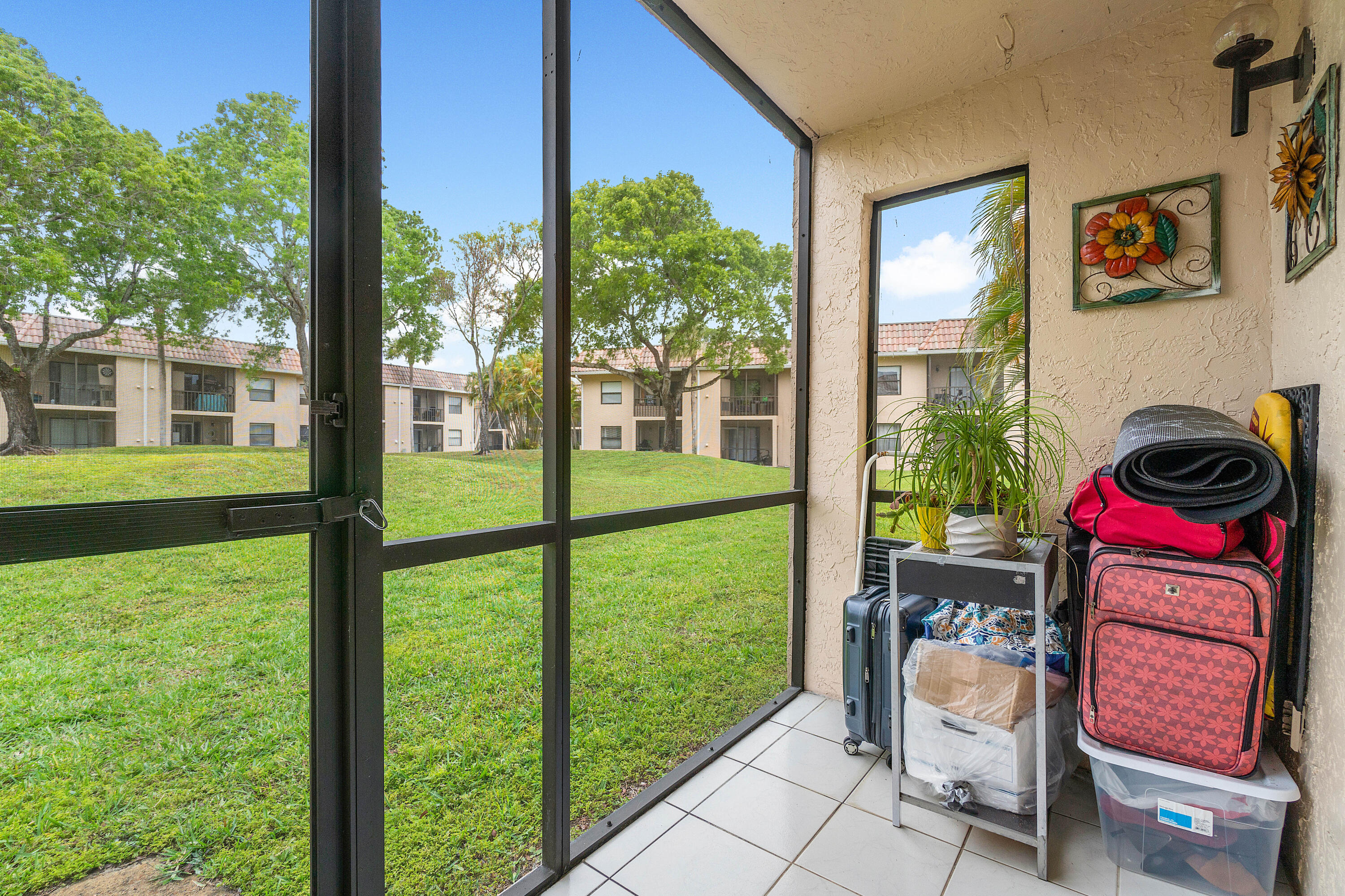 6796 Palmetto Circle S 102