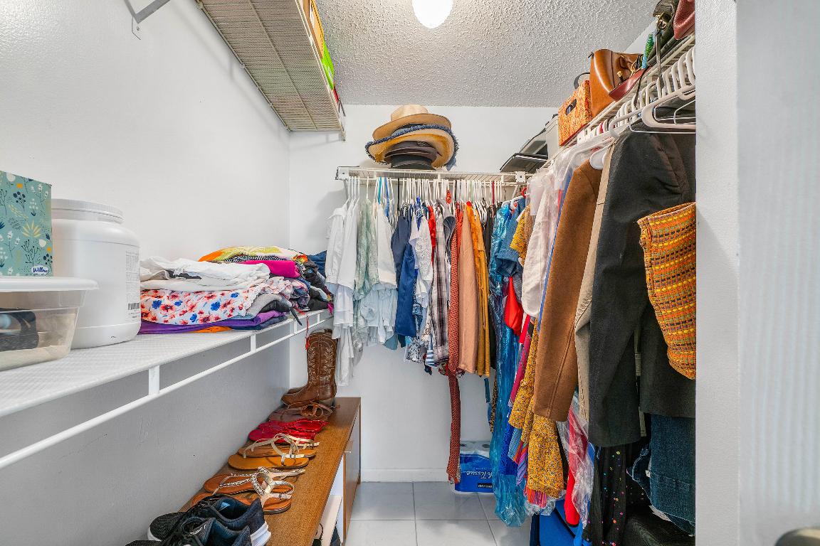 6796 Palmetto Circle S 102