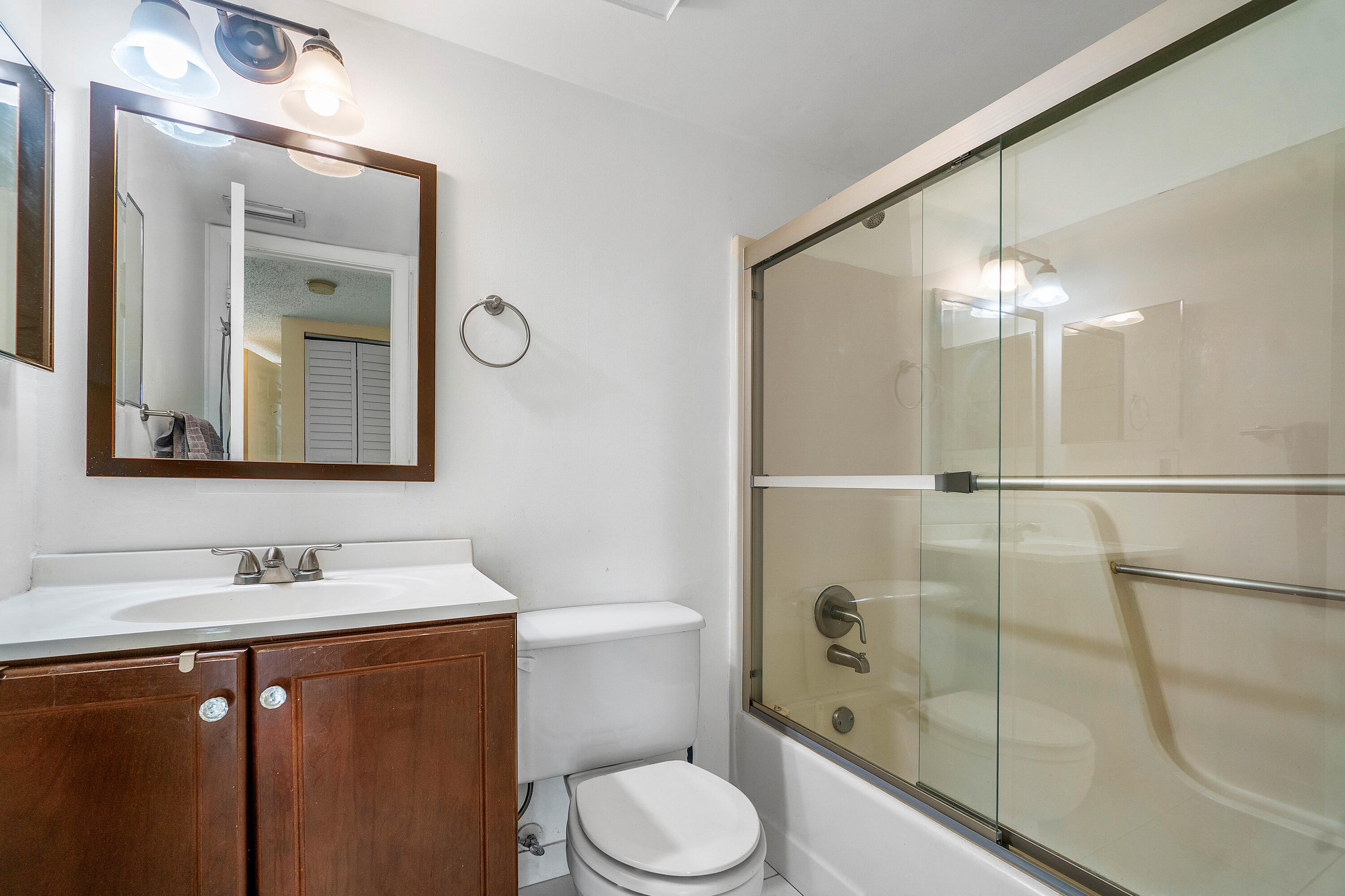 6796 Palmetto Circle S 102