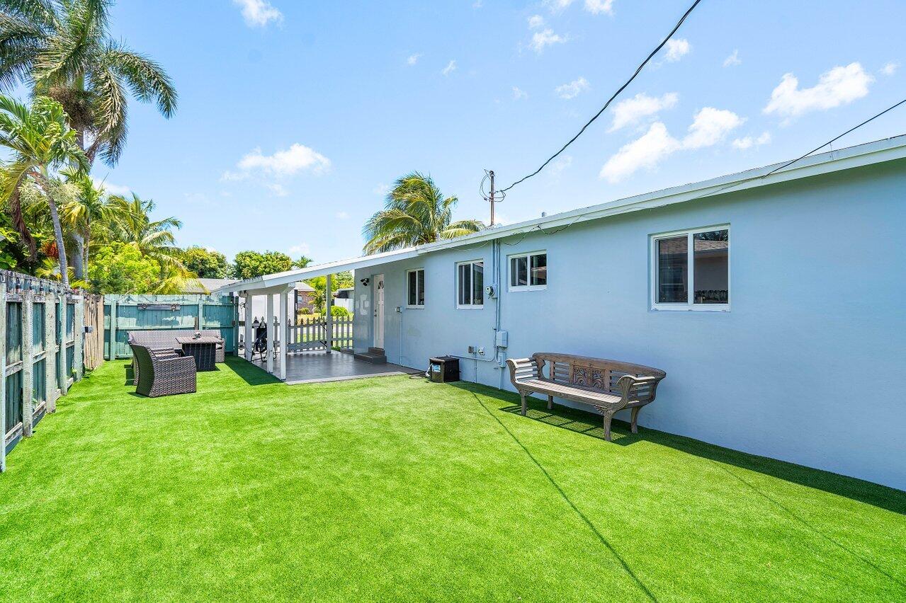 50 NE 56th Court