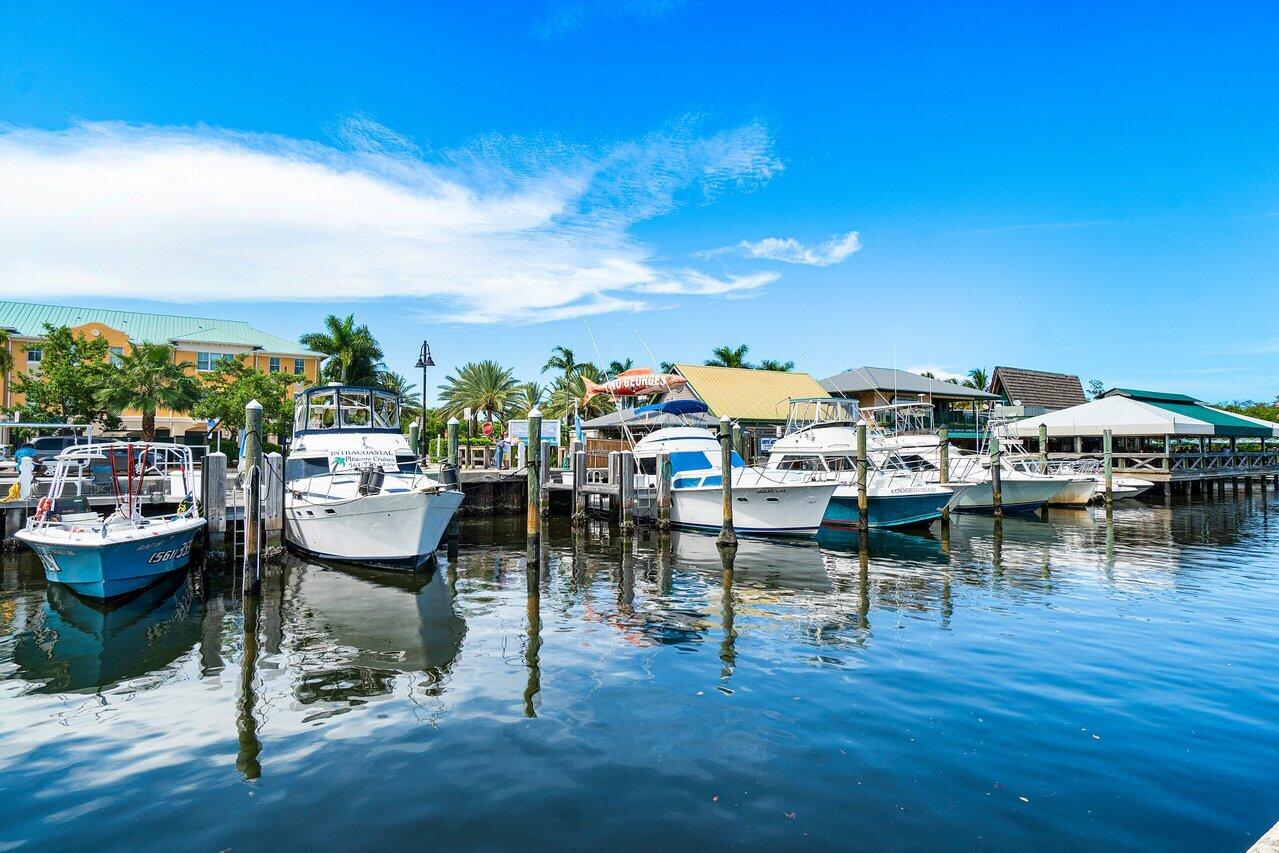 700 E Boynton Beach Boulevard 702