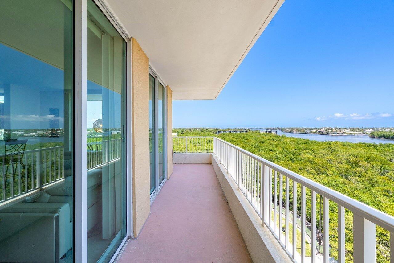 700 E Boynton Beach Boulevard 702