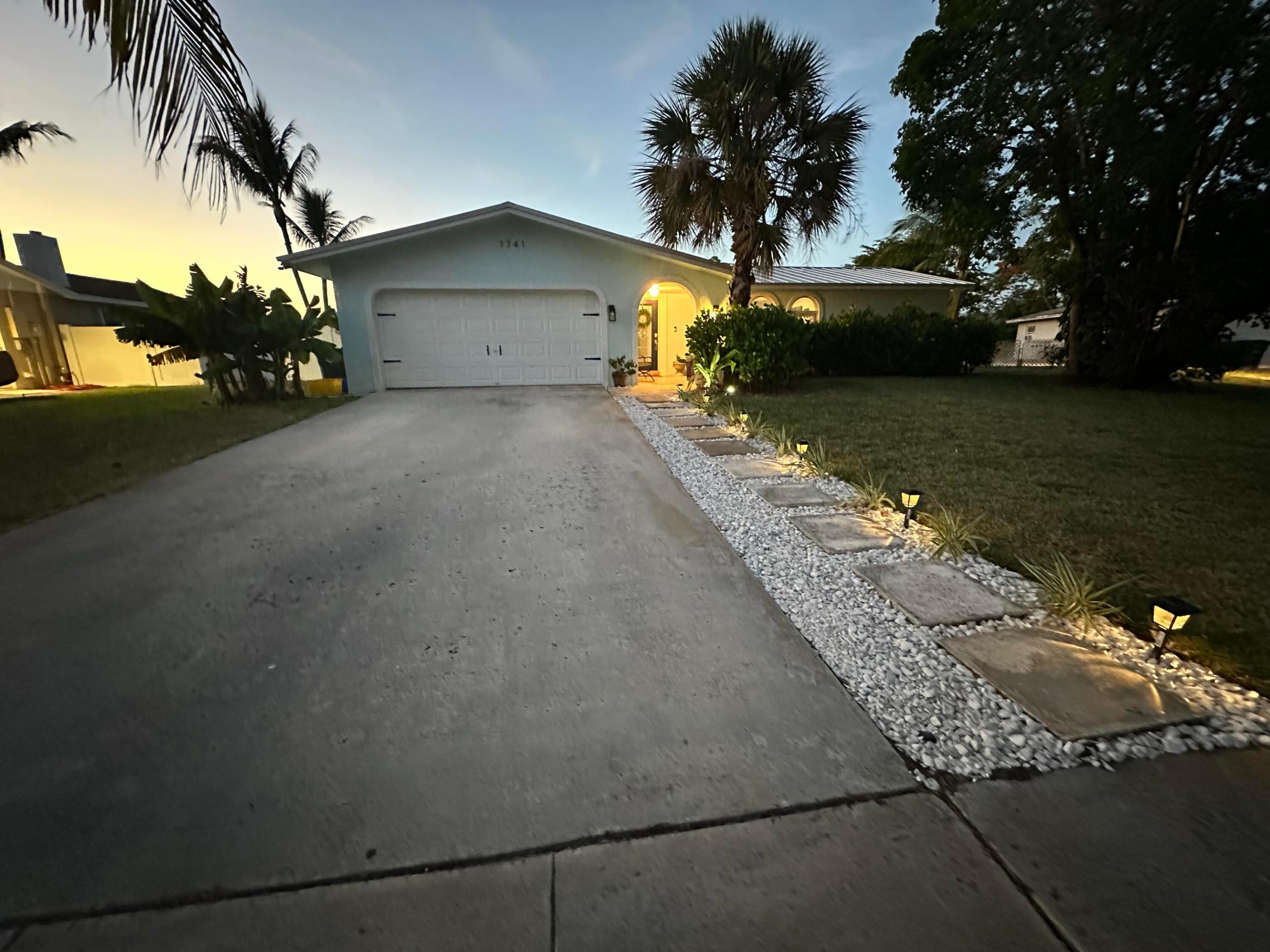 1741 SW 11th Street