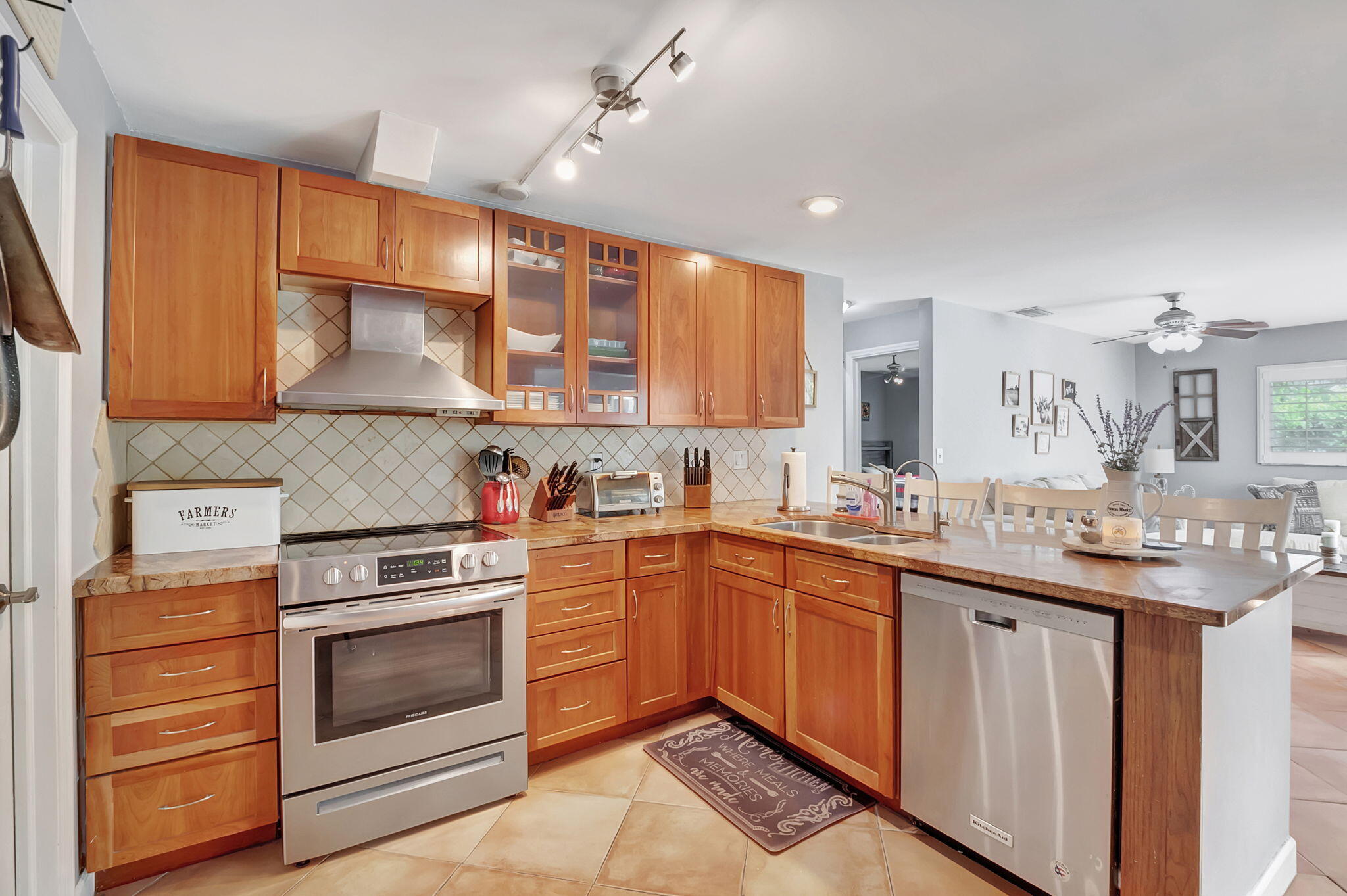 1741 SW 11th Street
