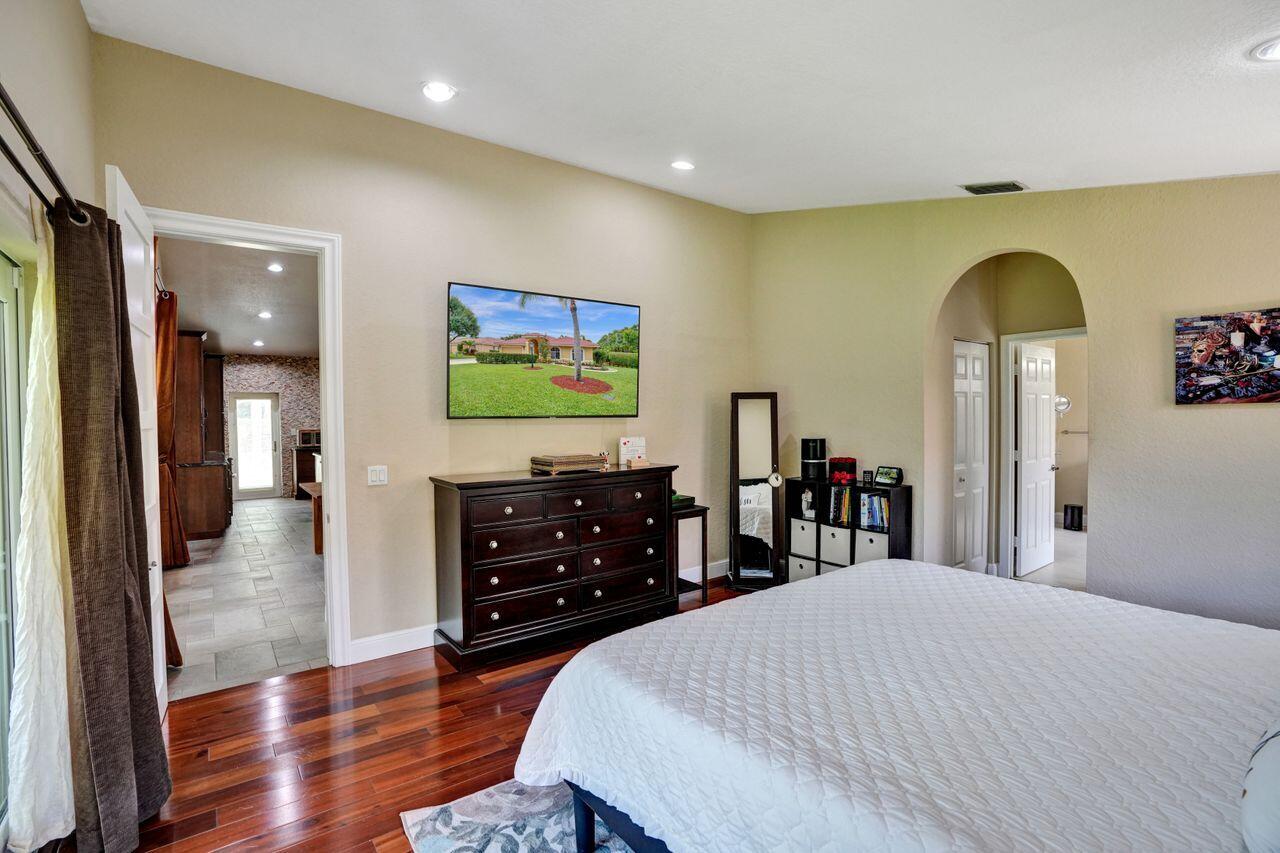 5701 NW 47th Court