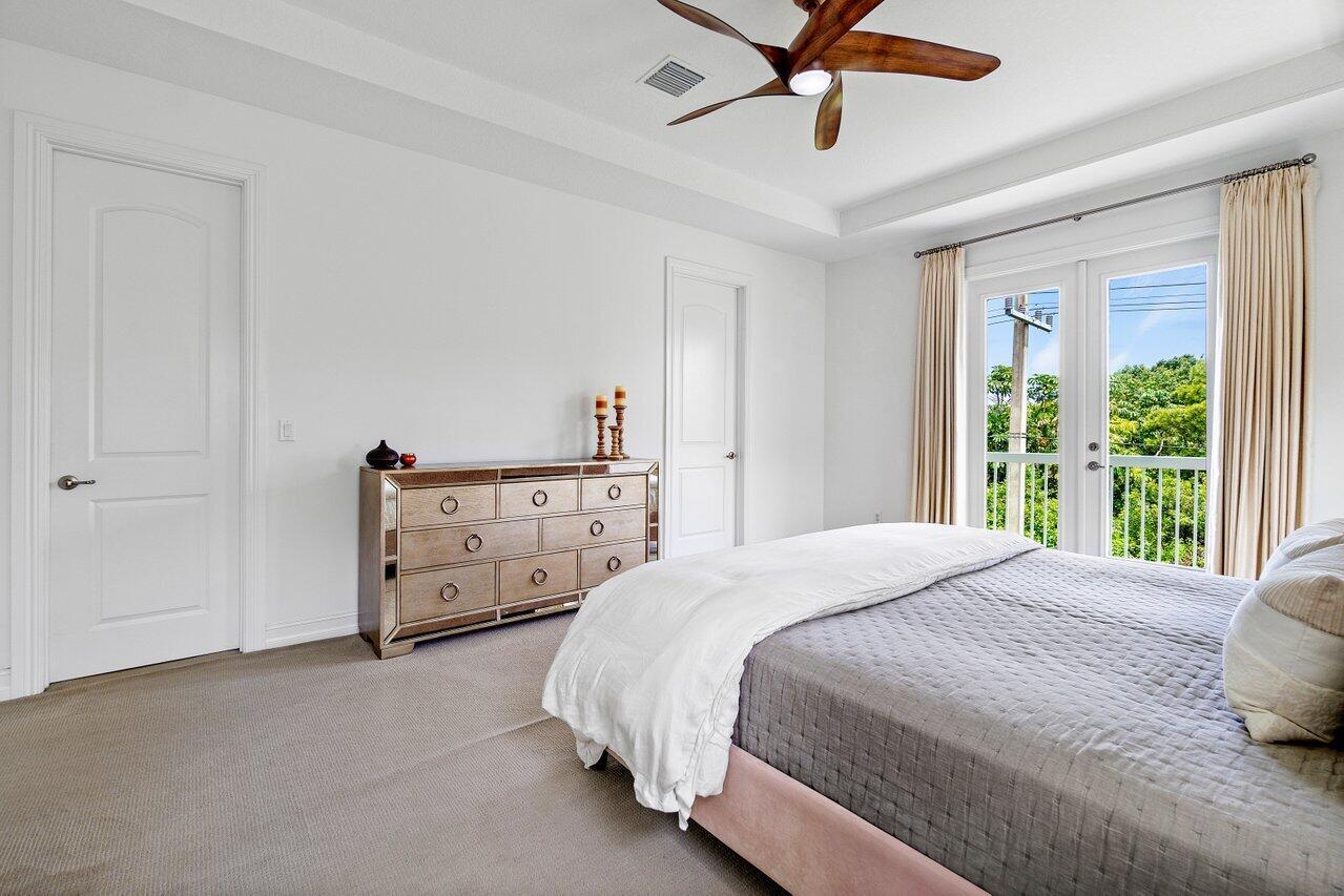 100 NW 69th Circle 76