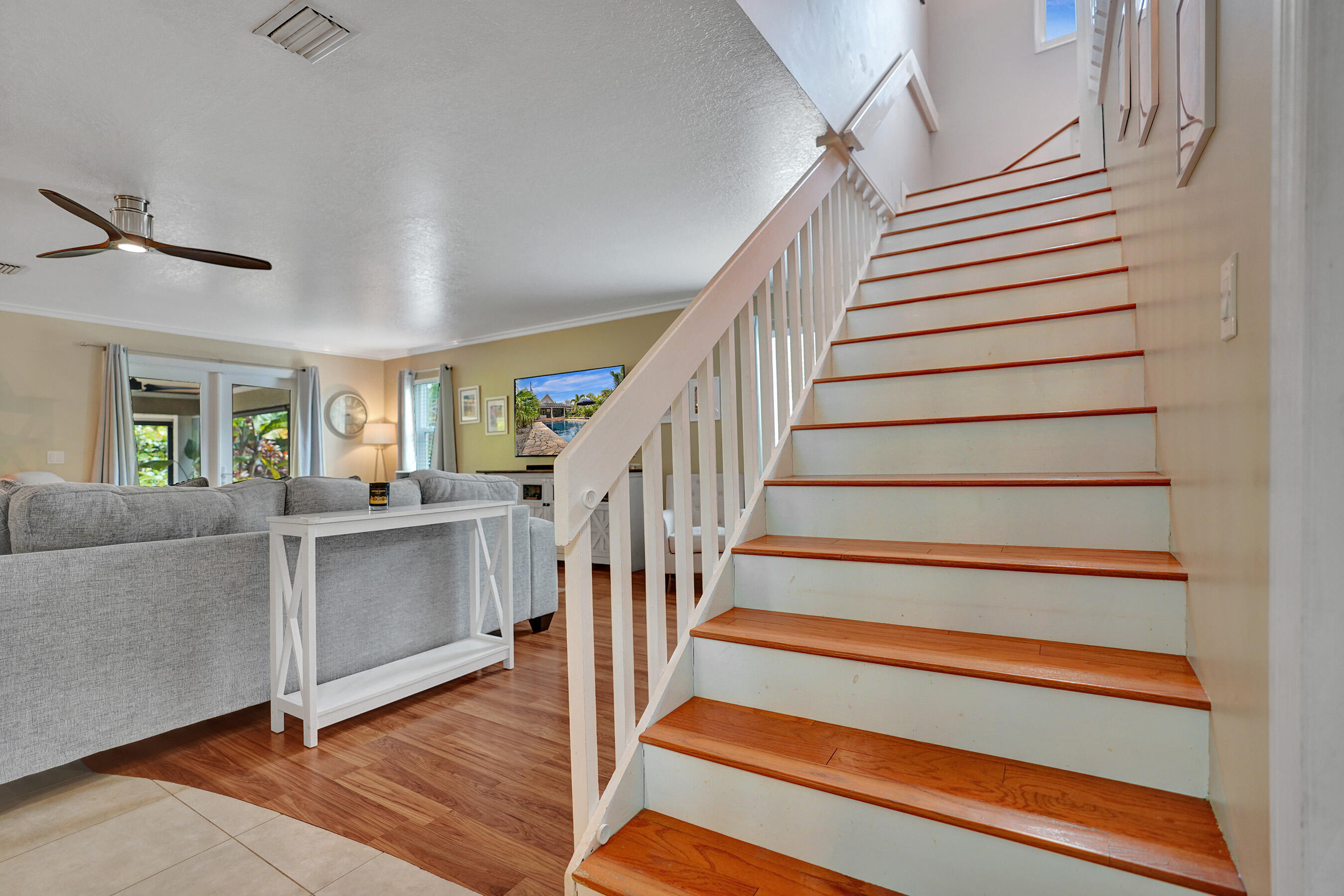 11511 40th Street N