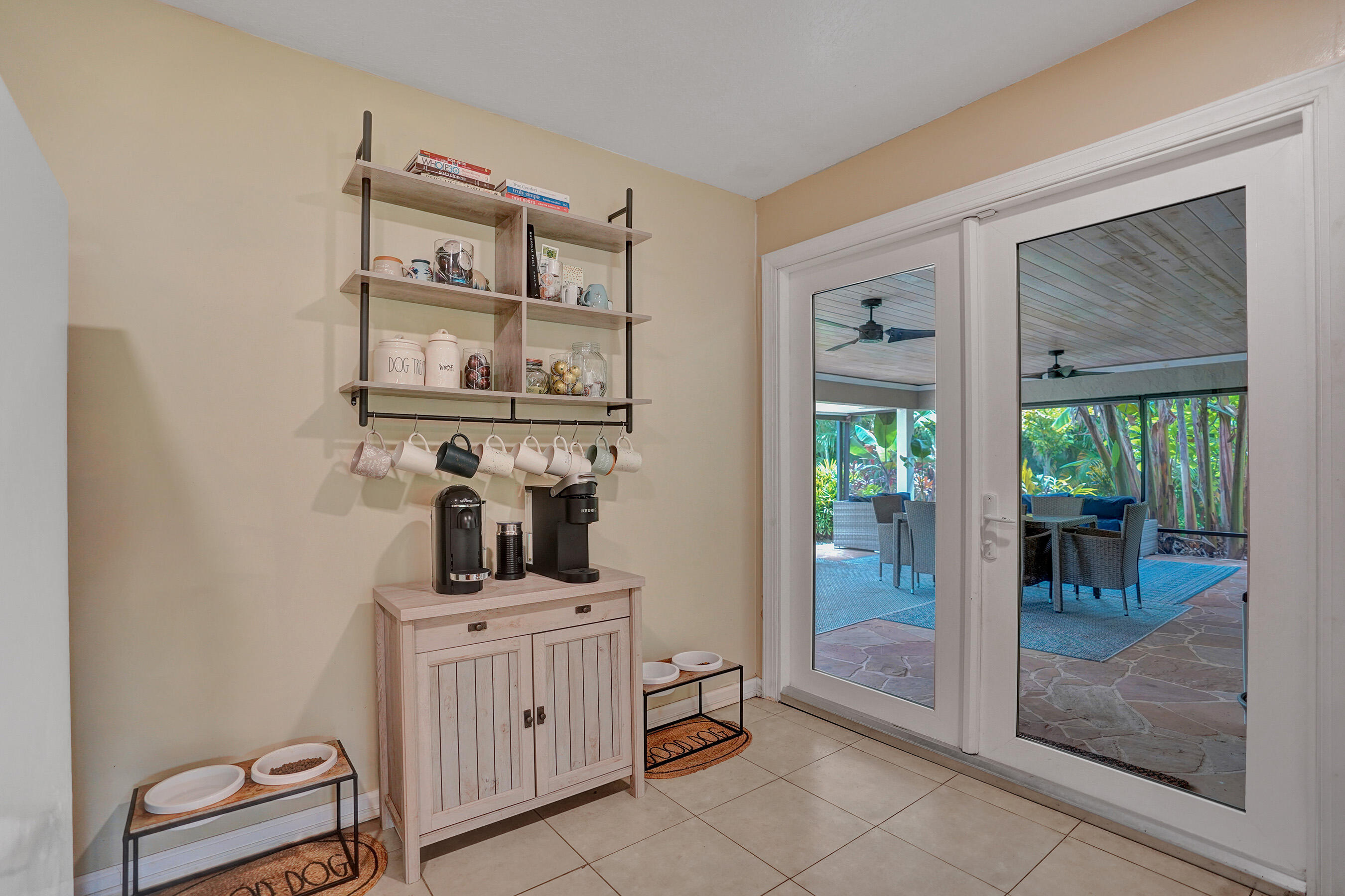 11511 40th Street N